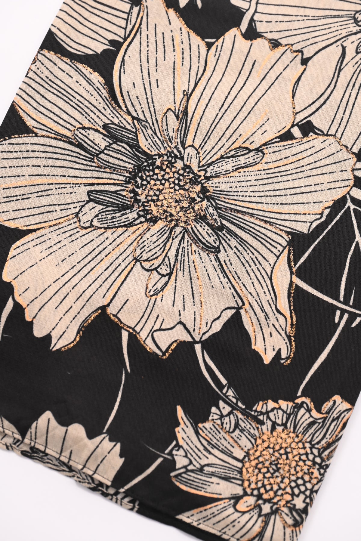 Sjaal grote bloemen zwart