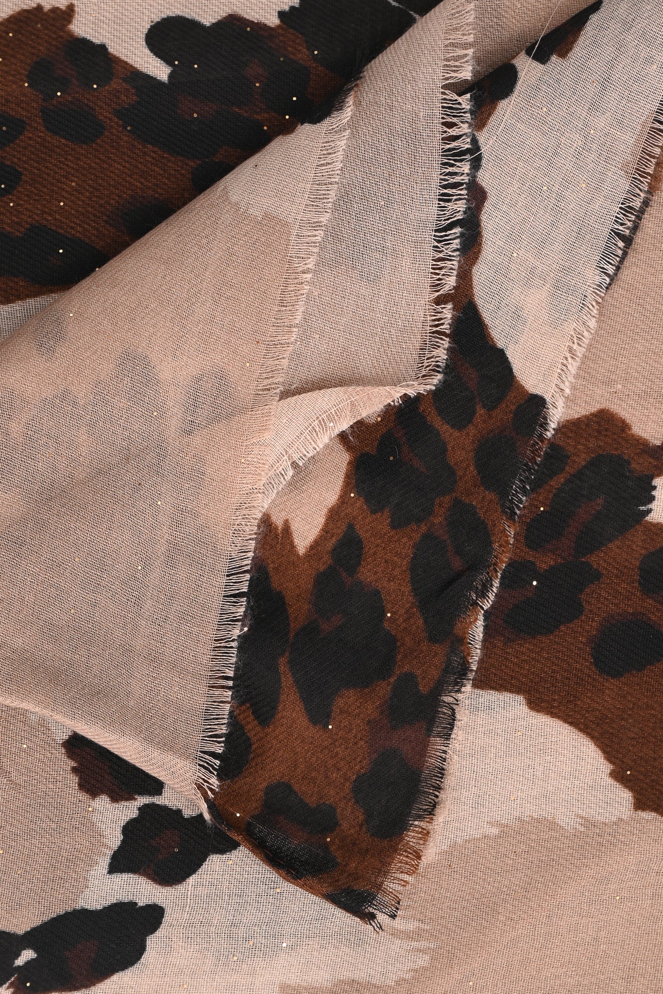 Sjaal vlekken en panterprint beige