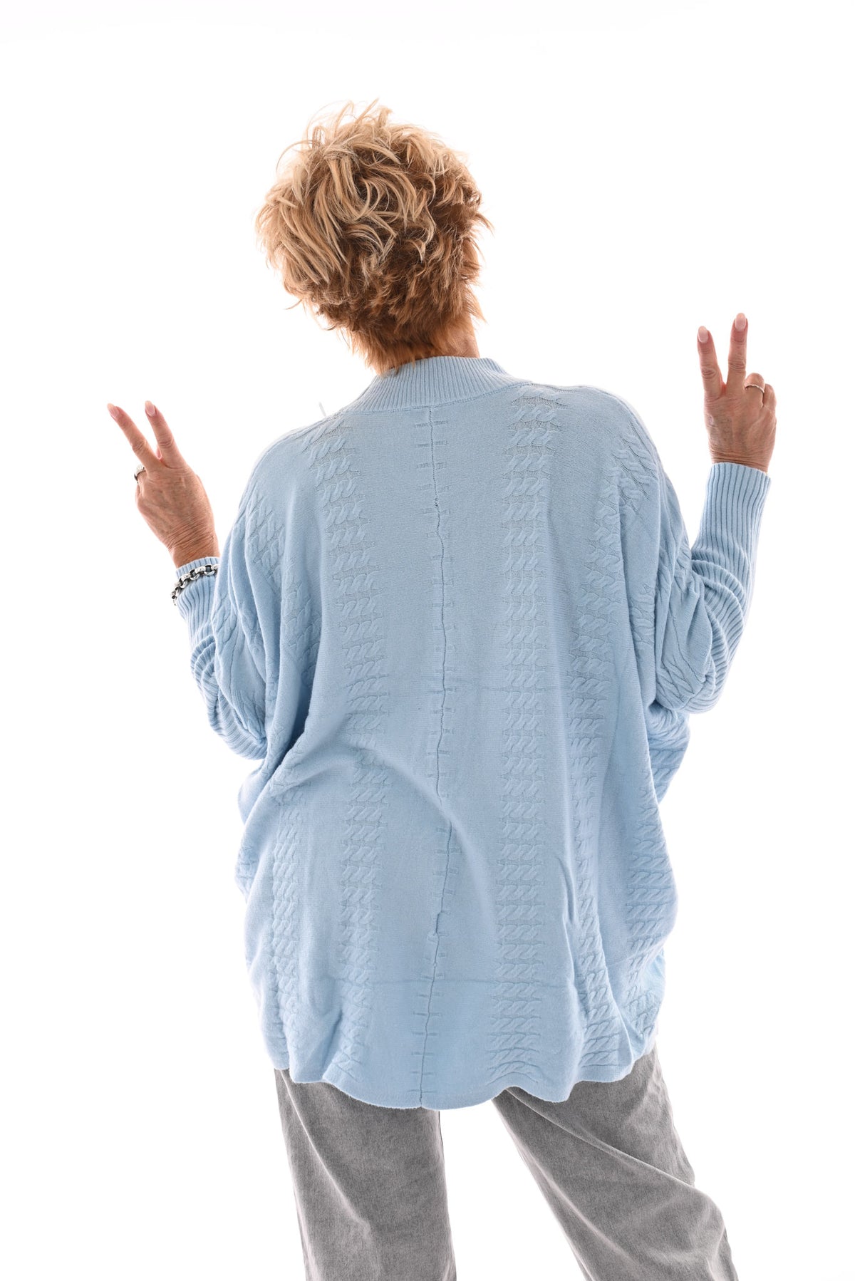 Trui kabels met wijde uitloop lichtblauw