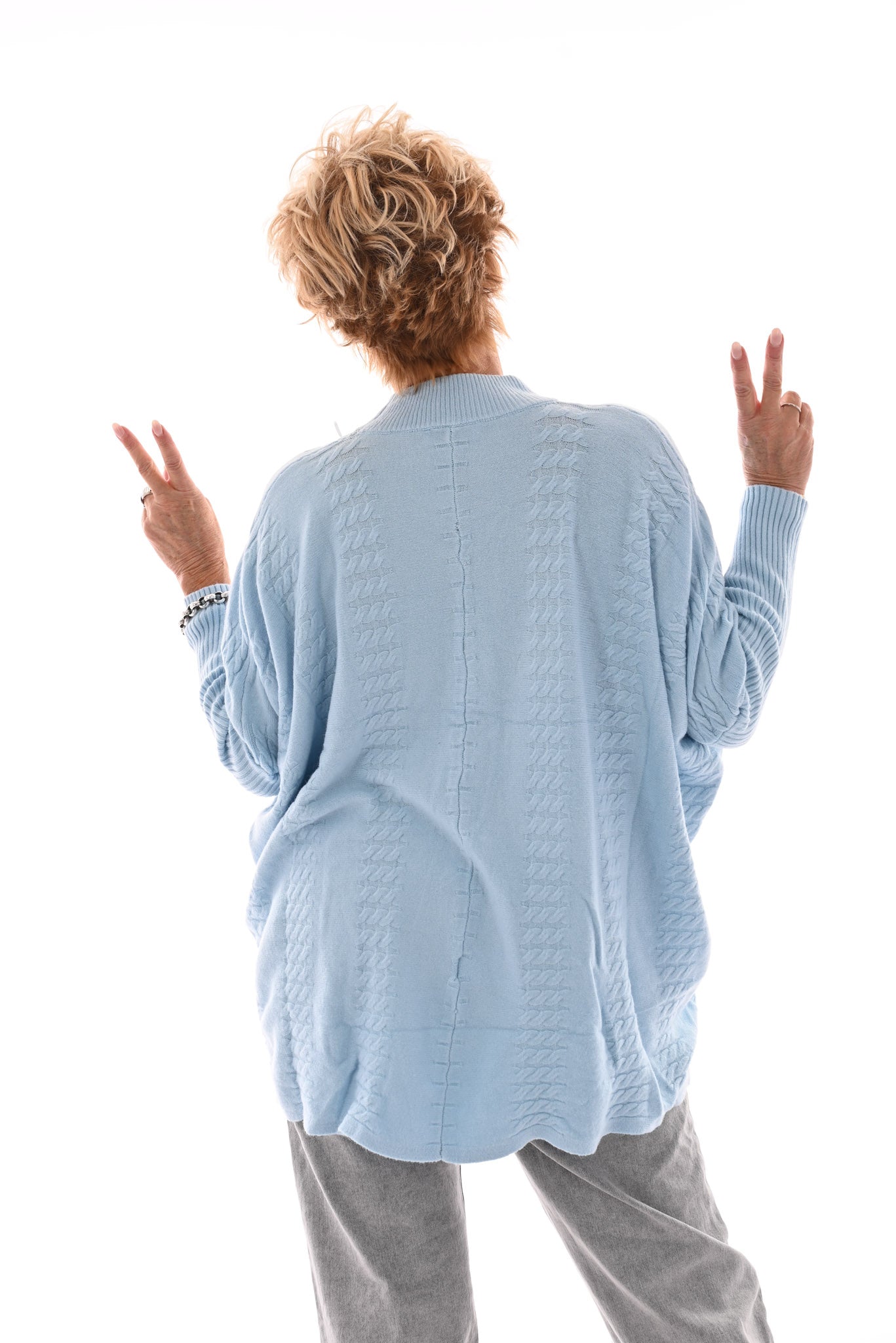 Trui kabels met wijde uitloop lichtblauw