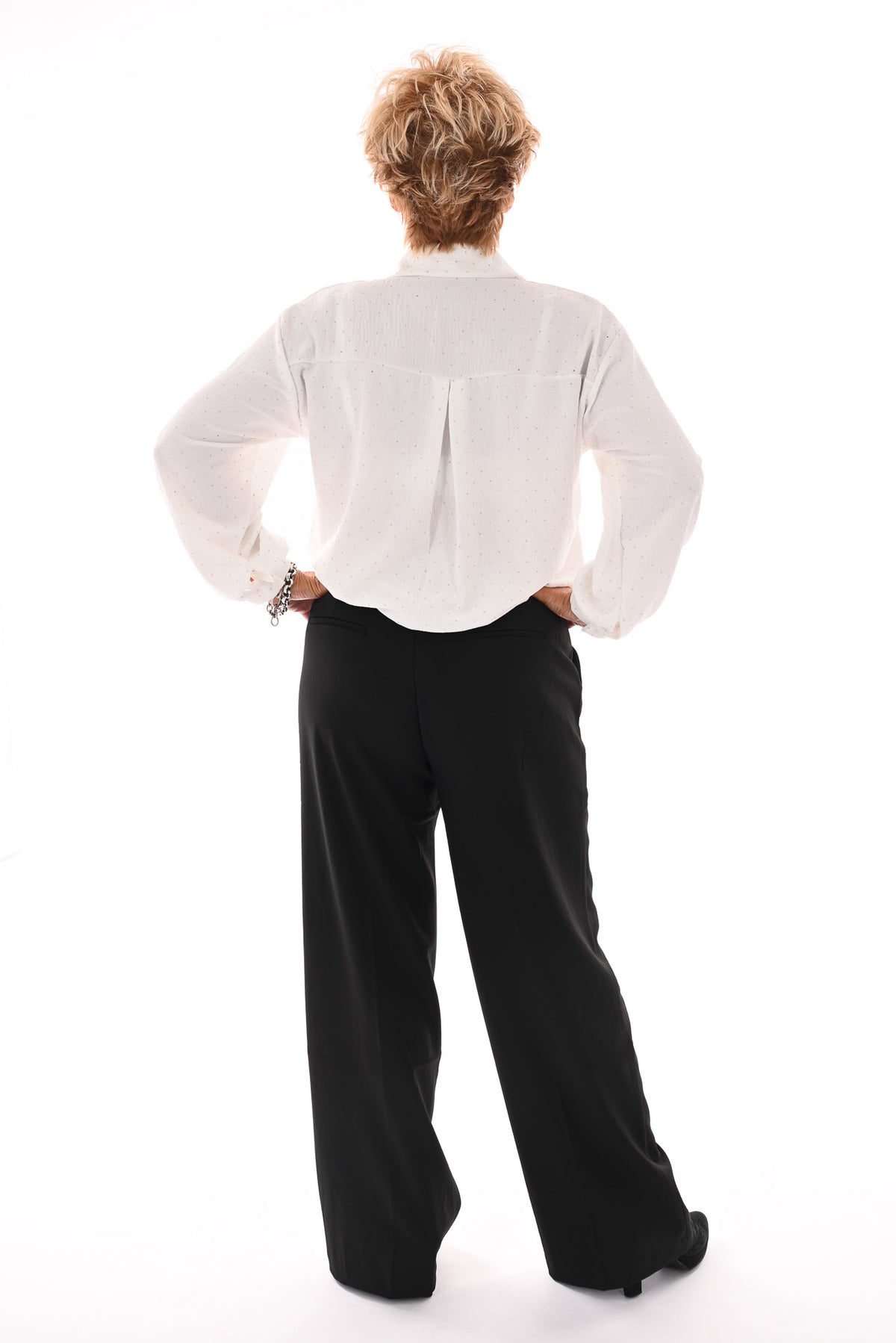 Doorknoop blouse strass wit