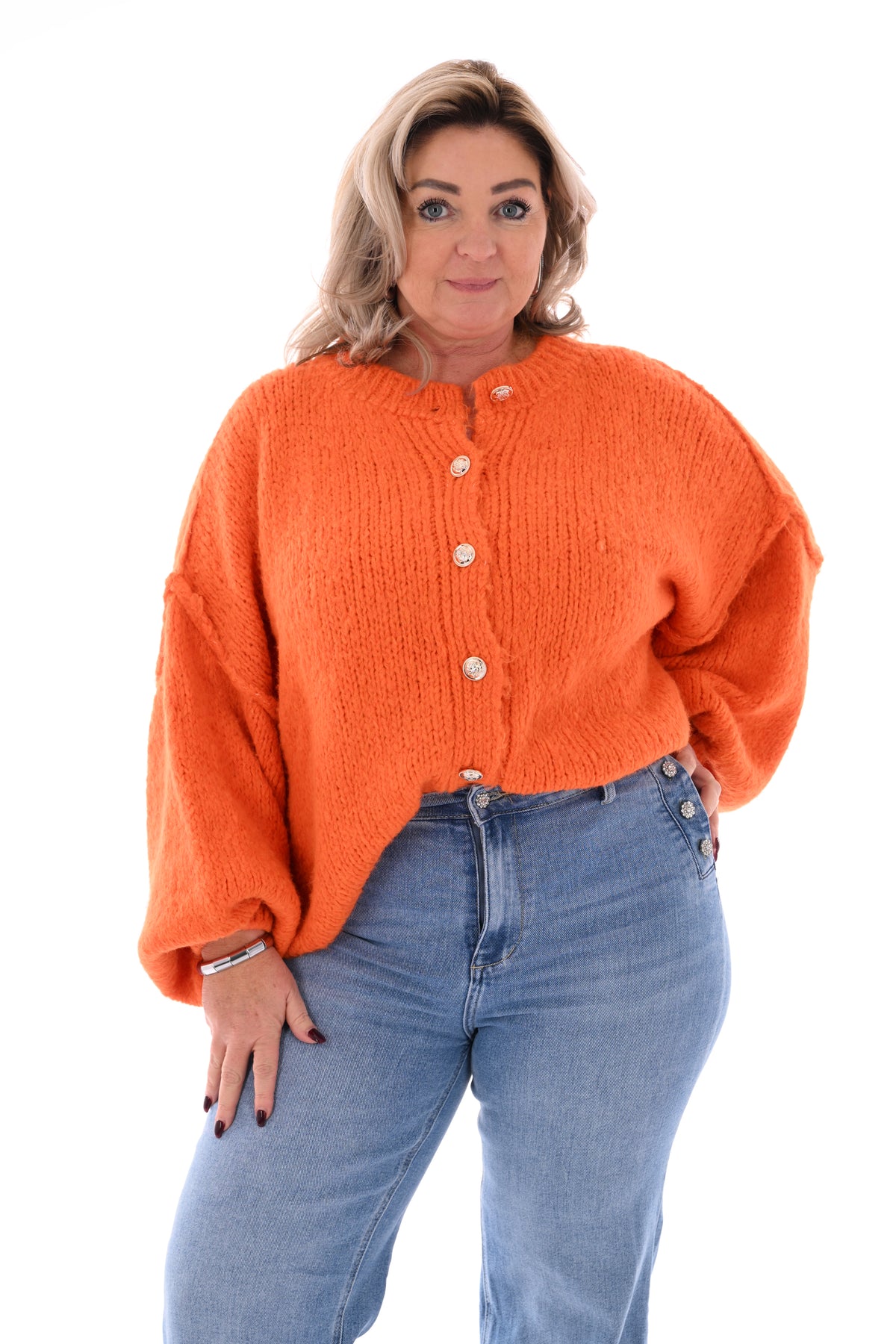 Grof gebreid vest met knopen oranje
