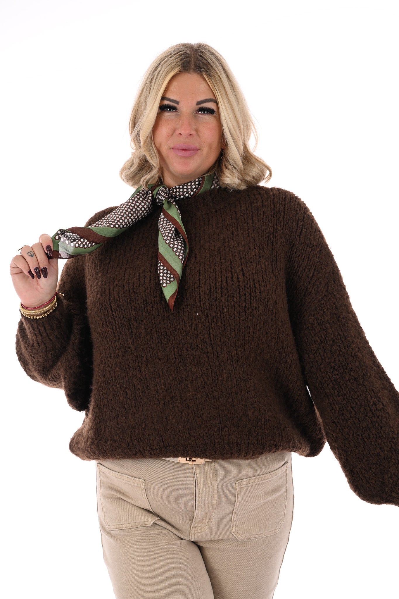 Kort sjaaltje cirkels bruin