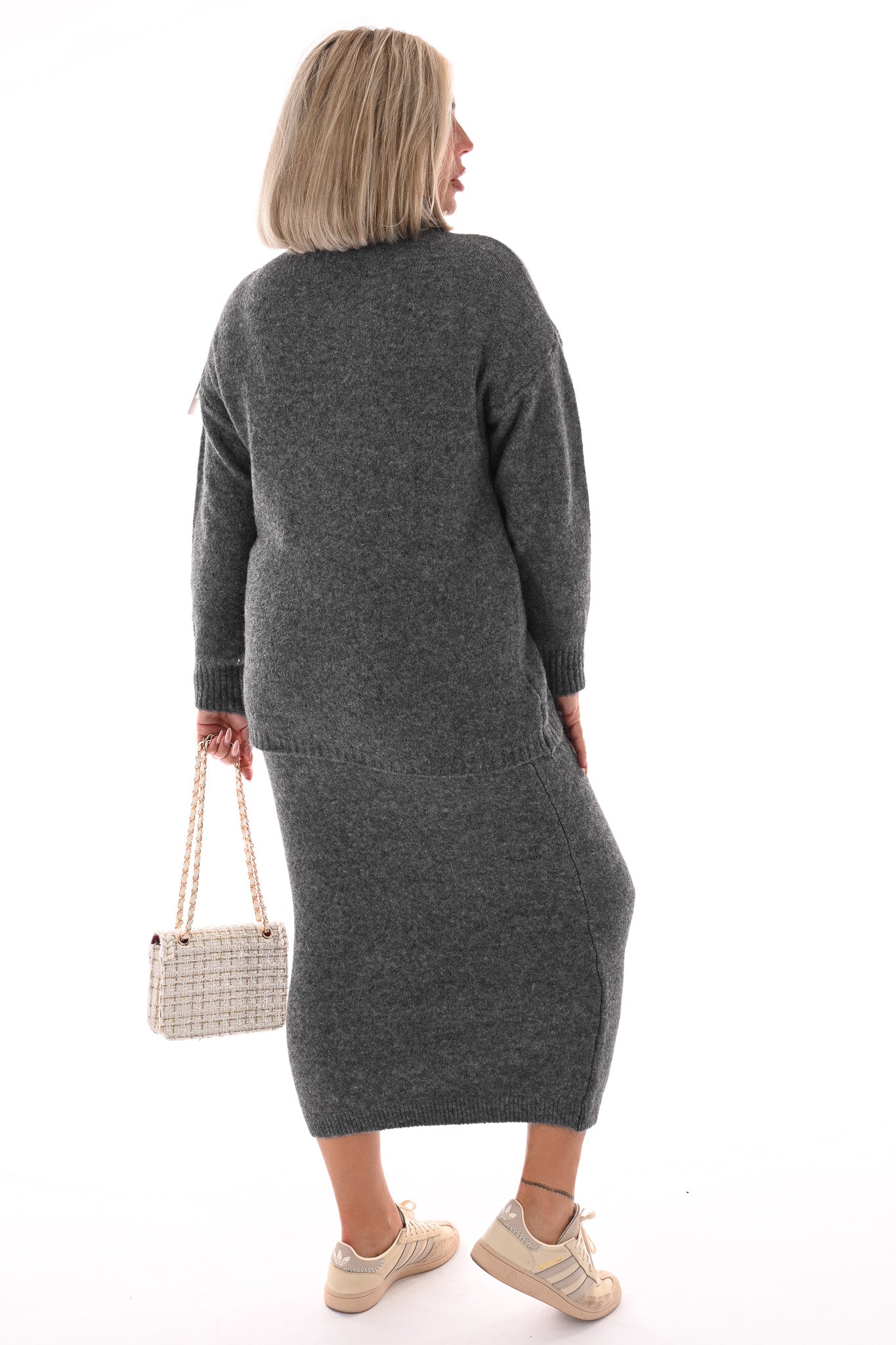 Gebreid set coltrui met rok grijs