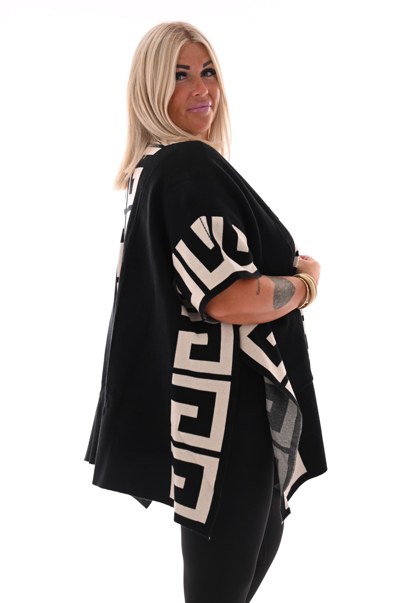 Half lang vest geometrisch zwart