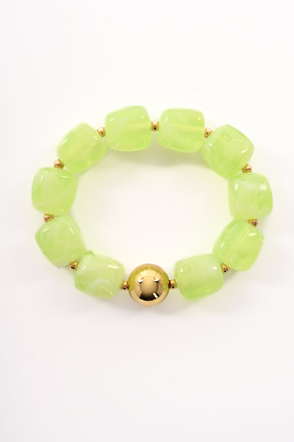 Armband vierkante kralen lichtgroen