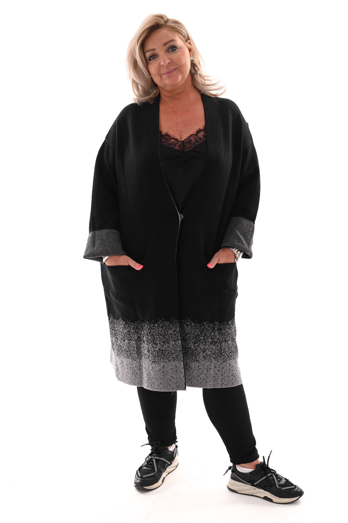 Oversized vest v-hals en grote zakken zwart