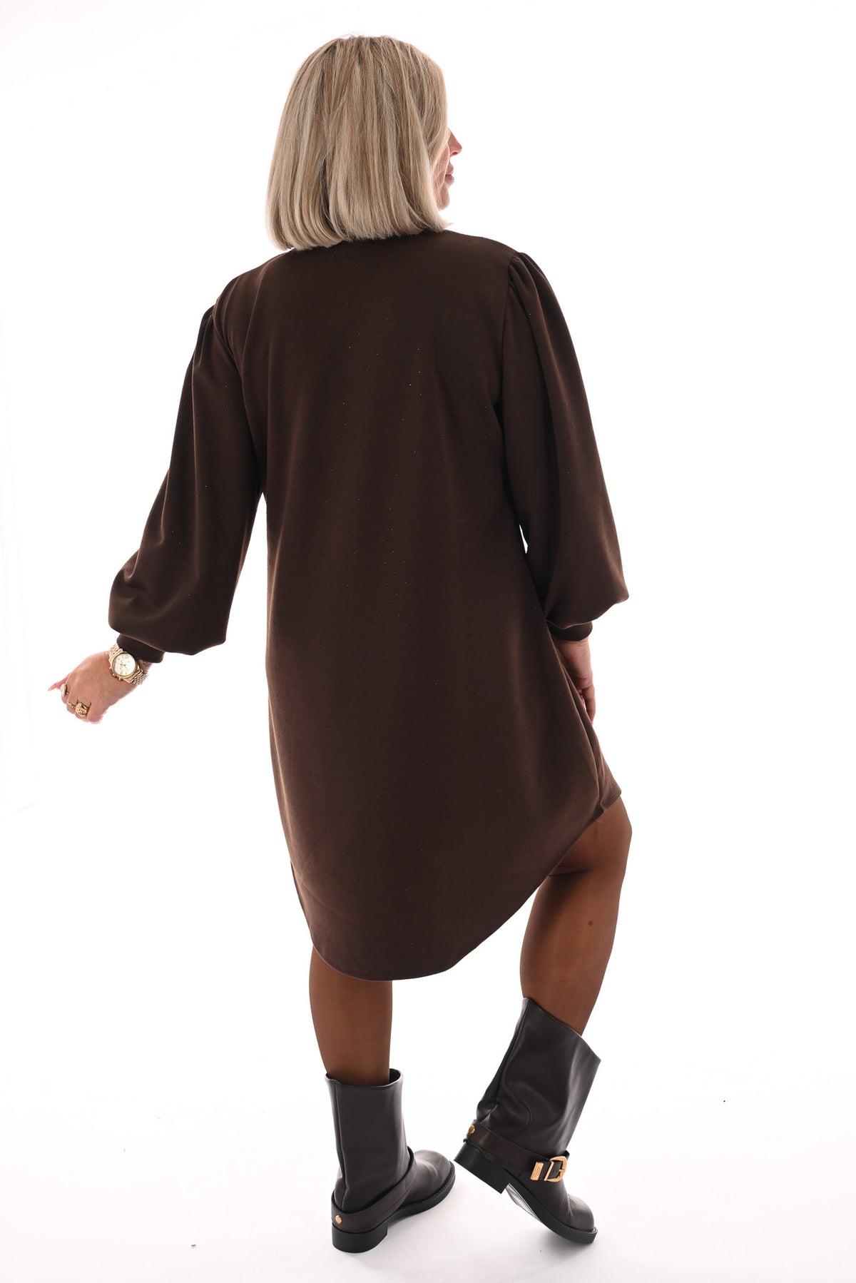 Jurk deluxe v-hals pofmouwen met strass bruin