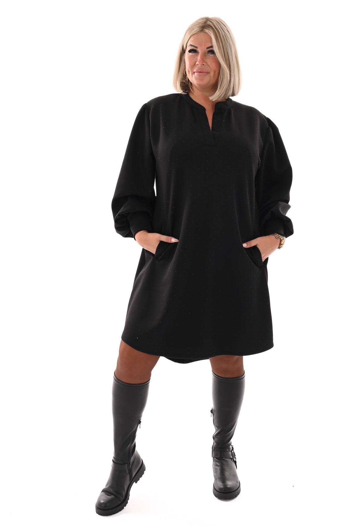 Jurk deluxe v-hals pofmouwen met strass zwart