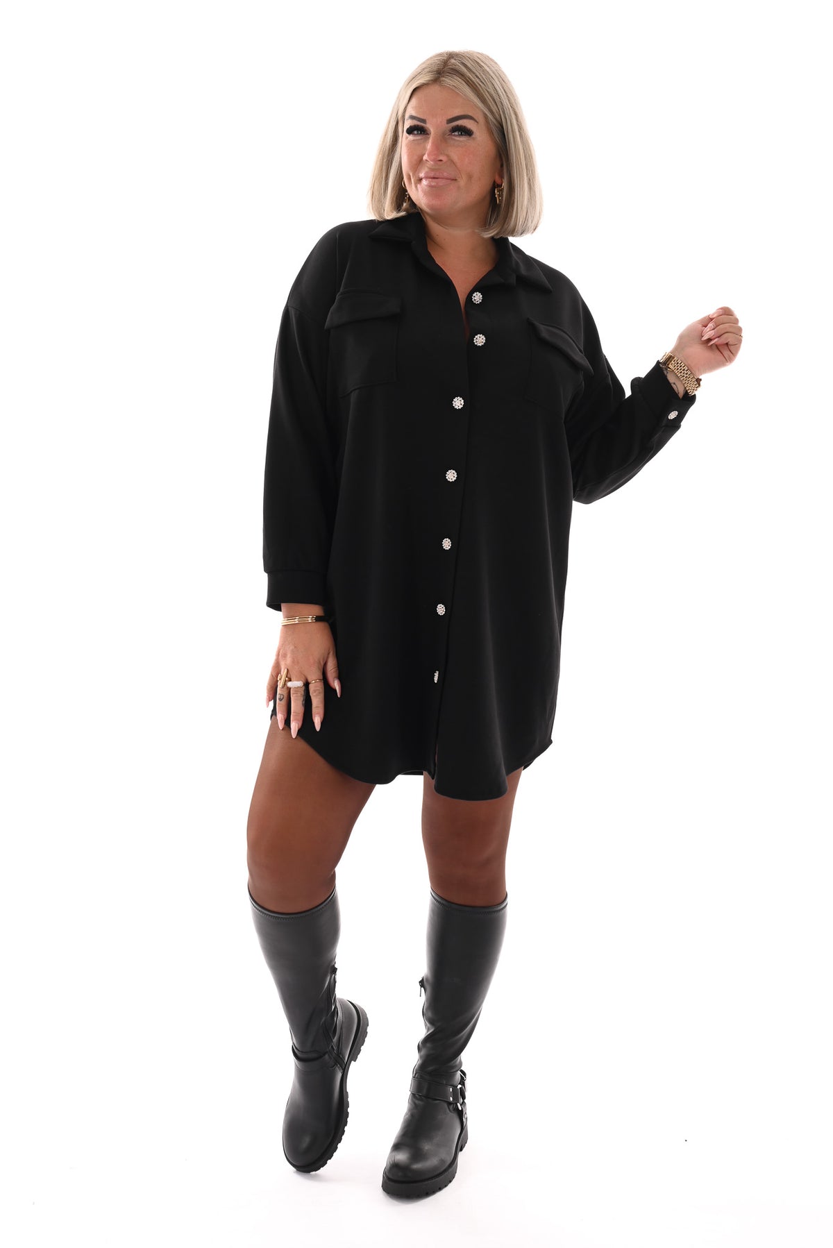 Half lange doorknoop blouse uni zwart