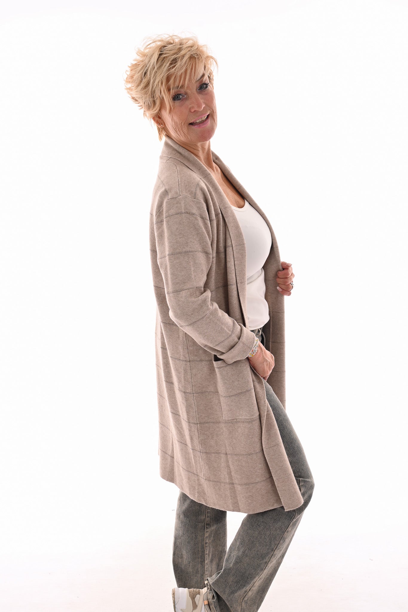 Half lang vest met streep glitter beige