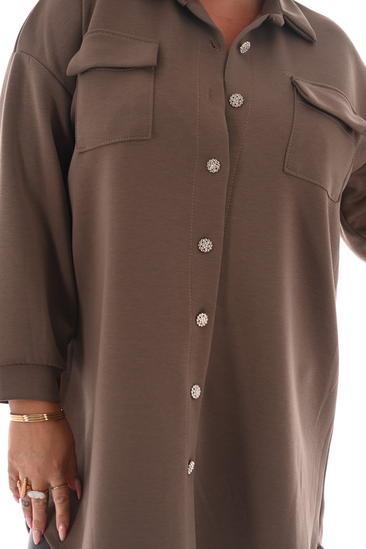 Half lange doorknoop blouse uni taupe