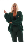 Kort fijn gebreid vest broche hartje groen