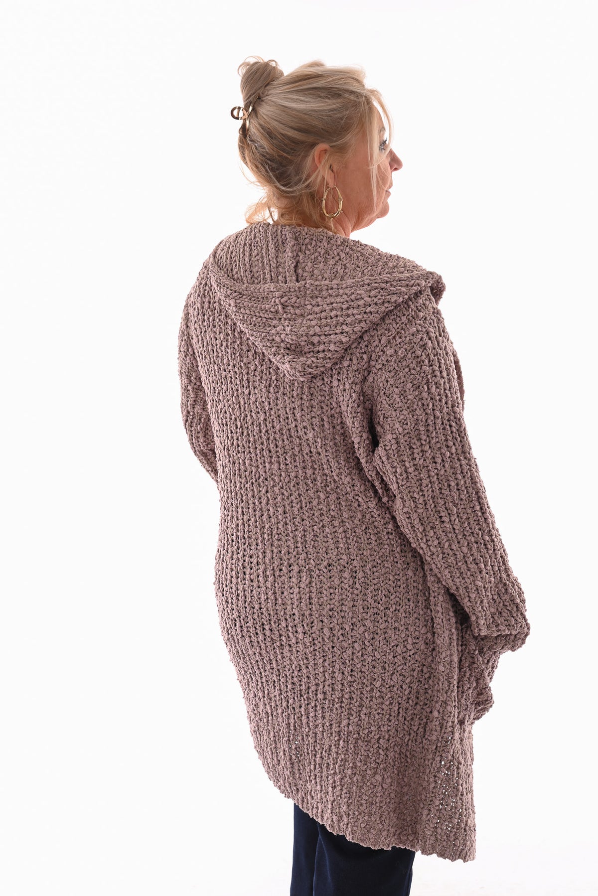 Half lang vest boucle met capuchon taupe