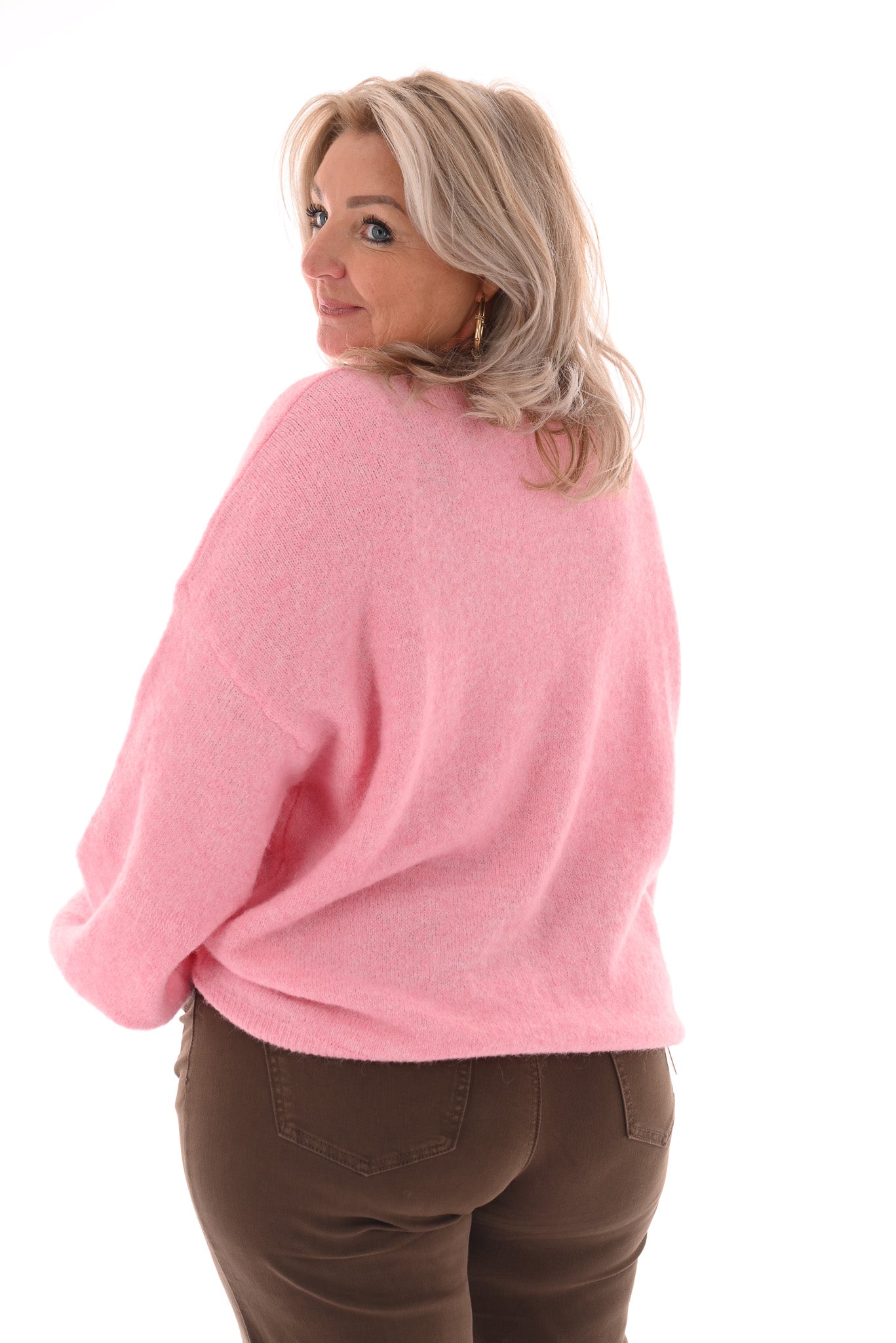 Fijn gebreide basic trui v-hals lichtroze