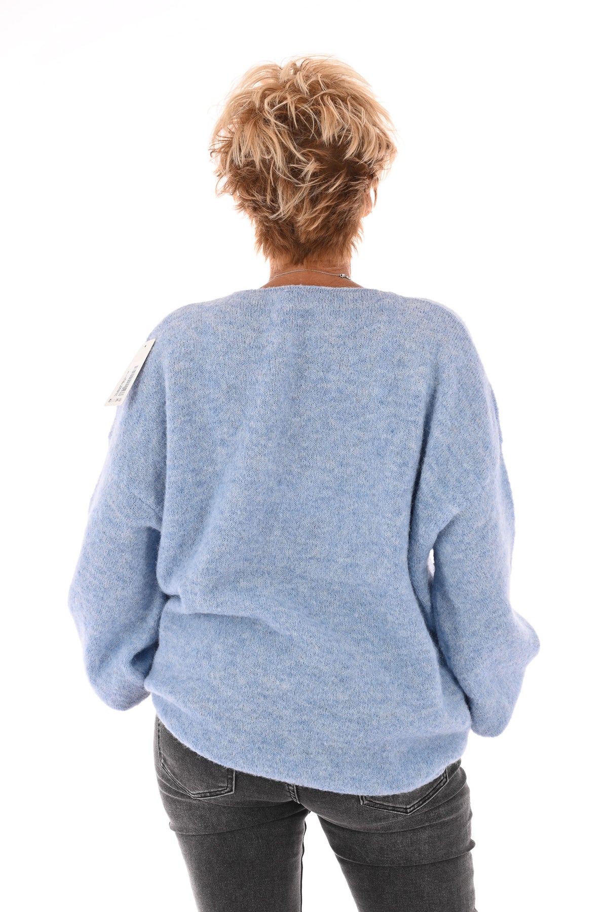 Fijn gebreide basic trui v-hals lichtblauw