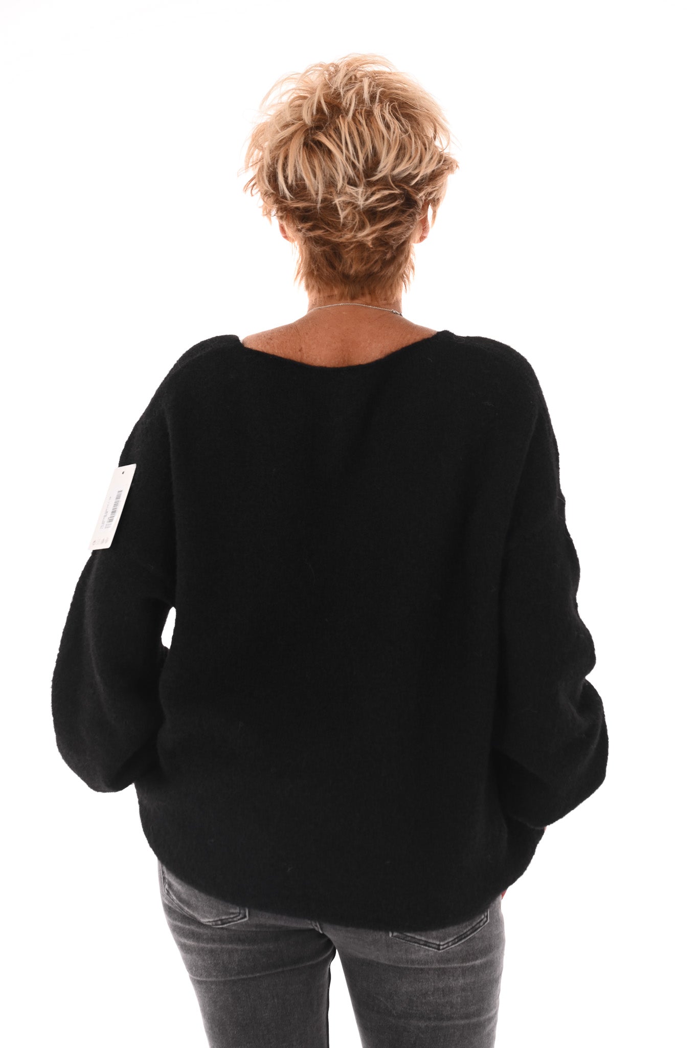 Fijn gebreide basic trui v-hals zwart