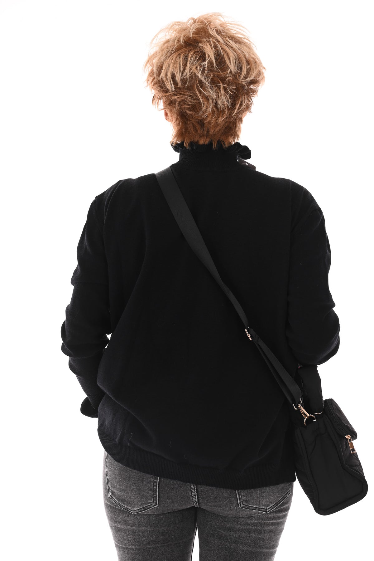 Basic trui roezelkraag zwart