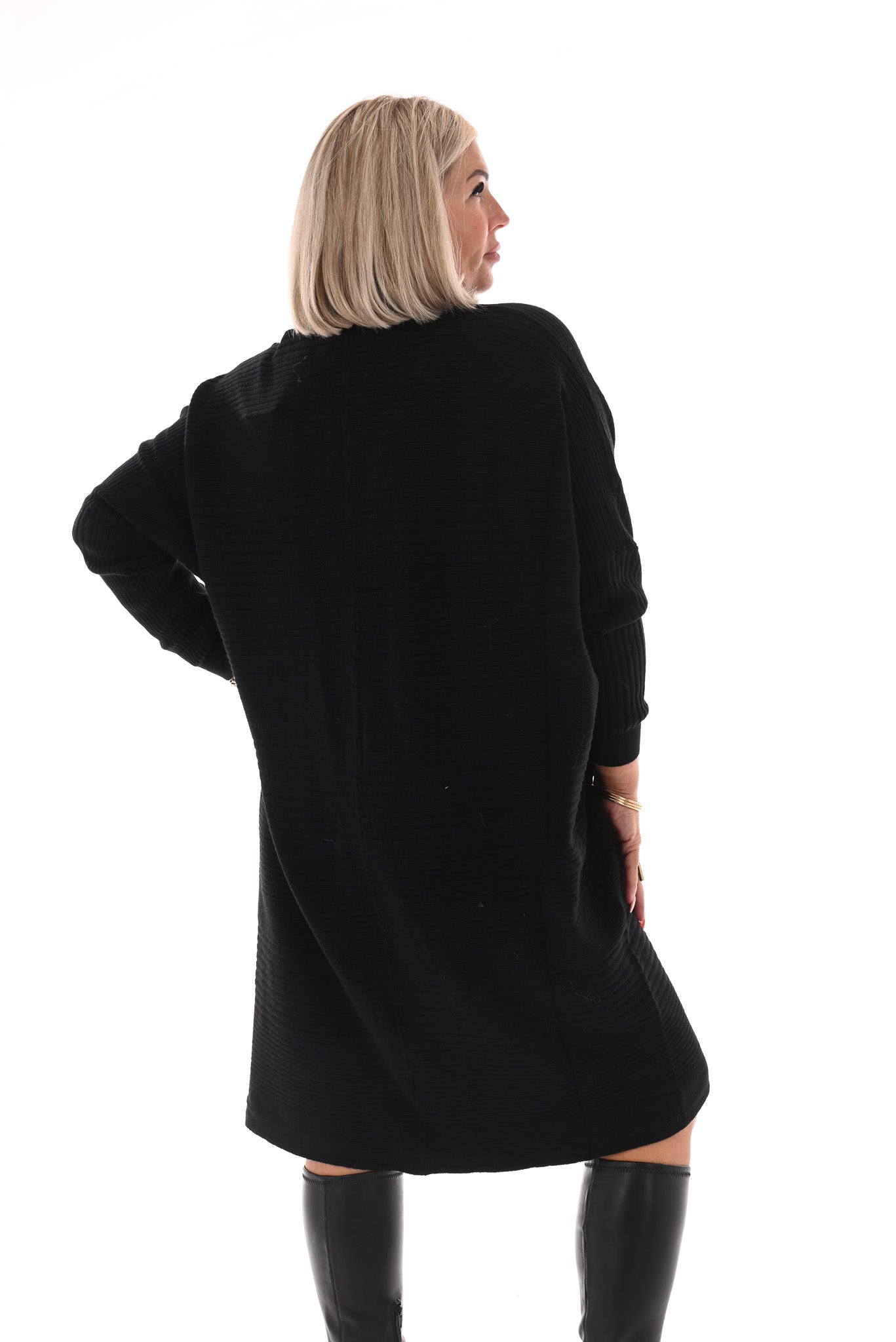 Jurk lijnen v-hals zwart