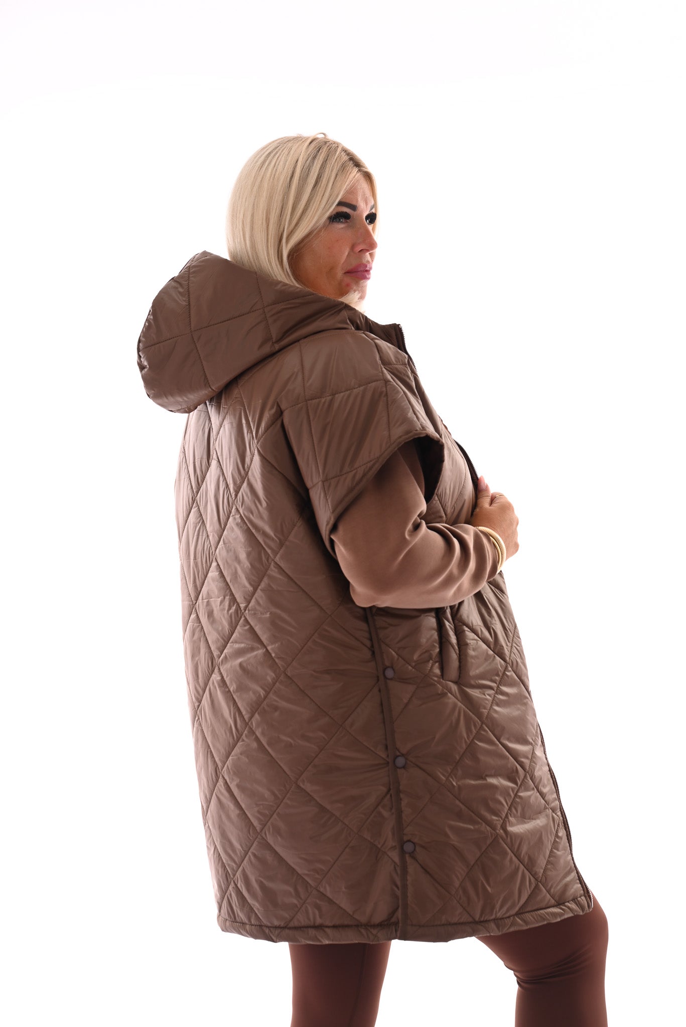 Lange bodywarmer met capuchon bruin