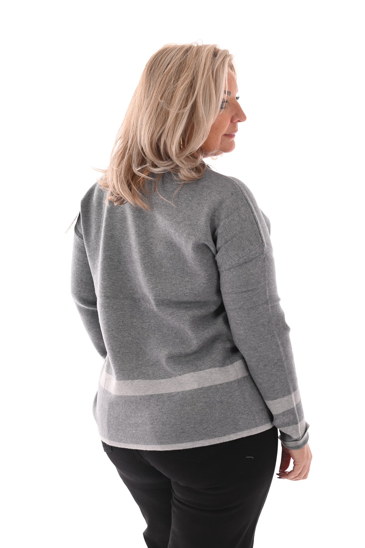 Trui met streep en knopen grijs