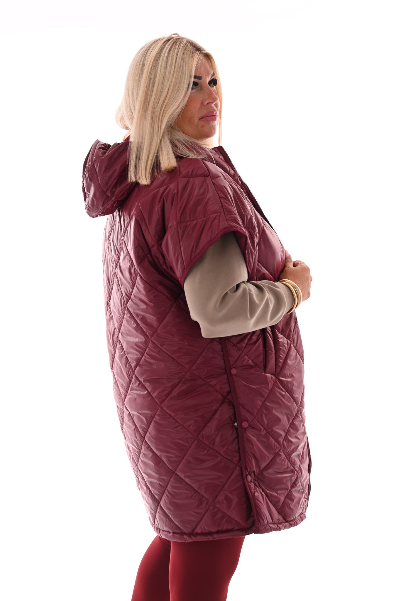 Lange bodywarmer met capuchon rood