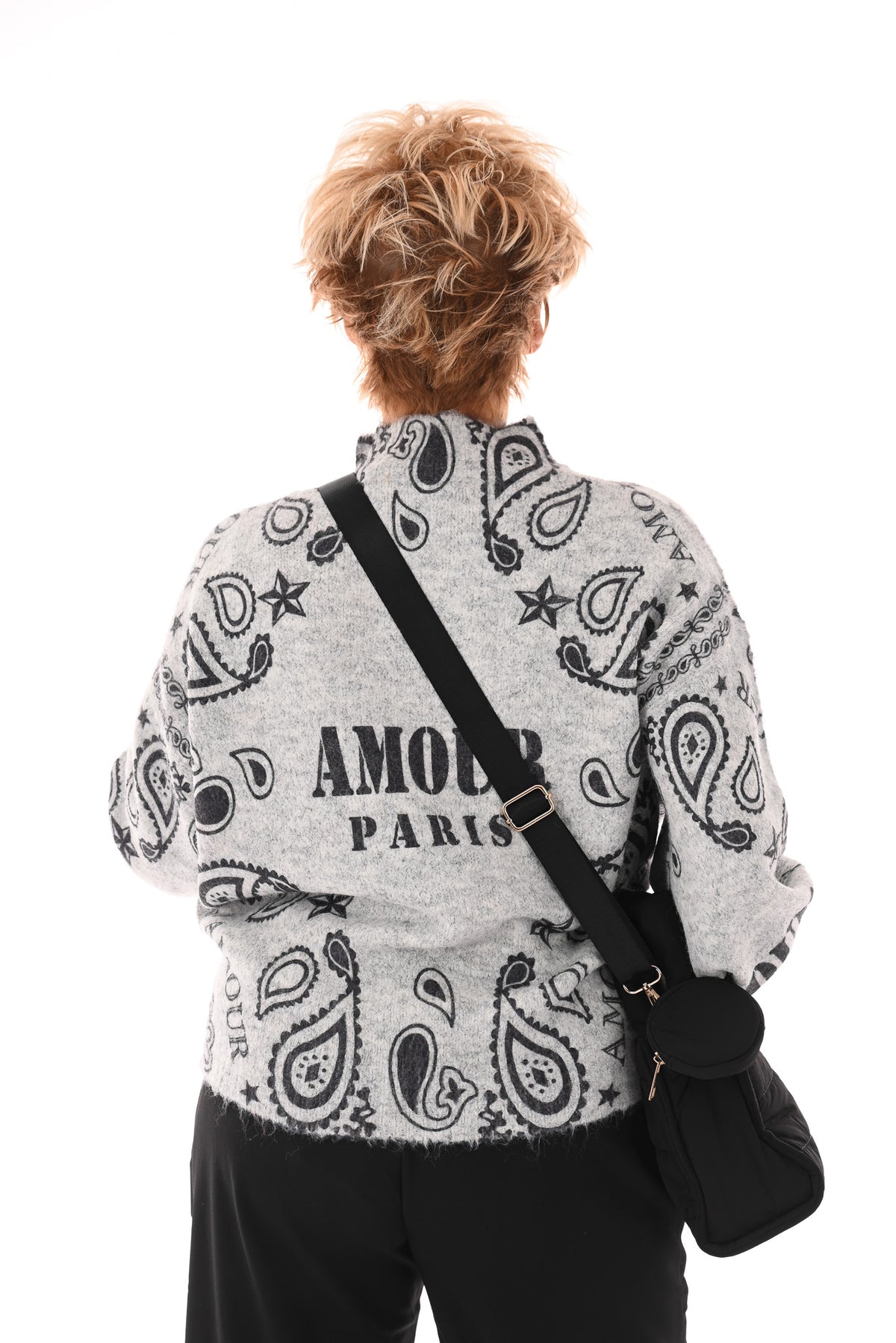 Fijn gebreide trui amour grijs