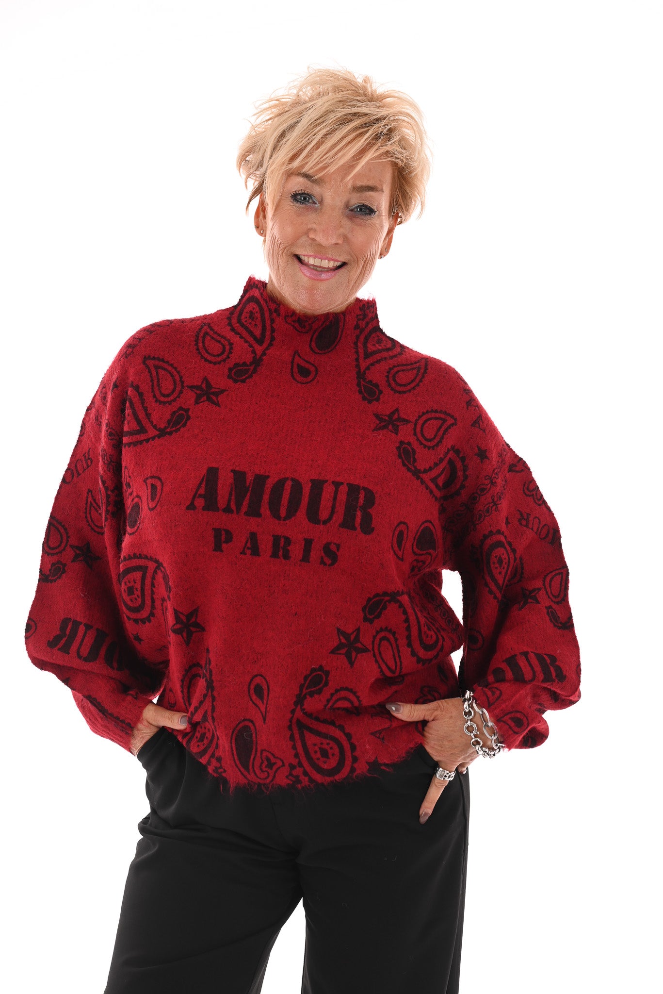 Fijn gebreide trui amour rood