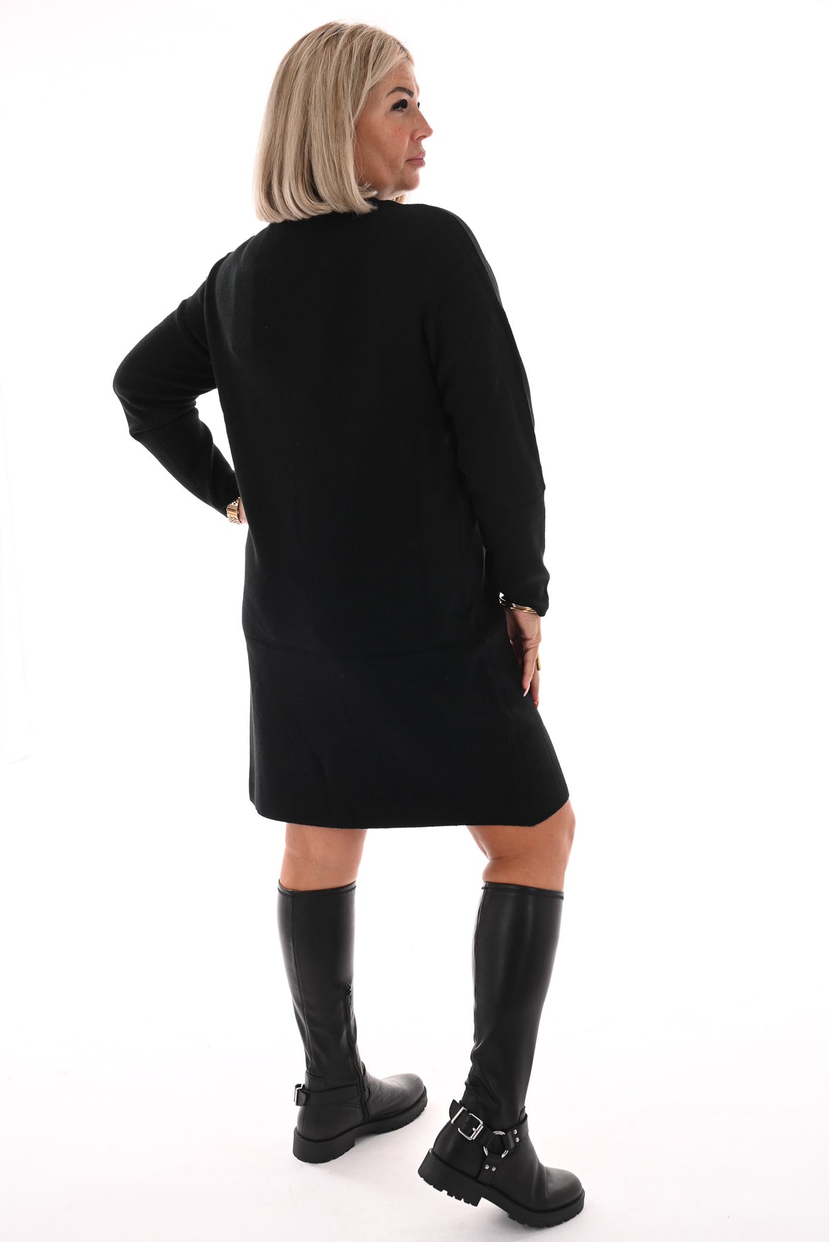 Jurk grote gouden knopen zwart