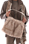 Faux fur handtas beige