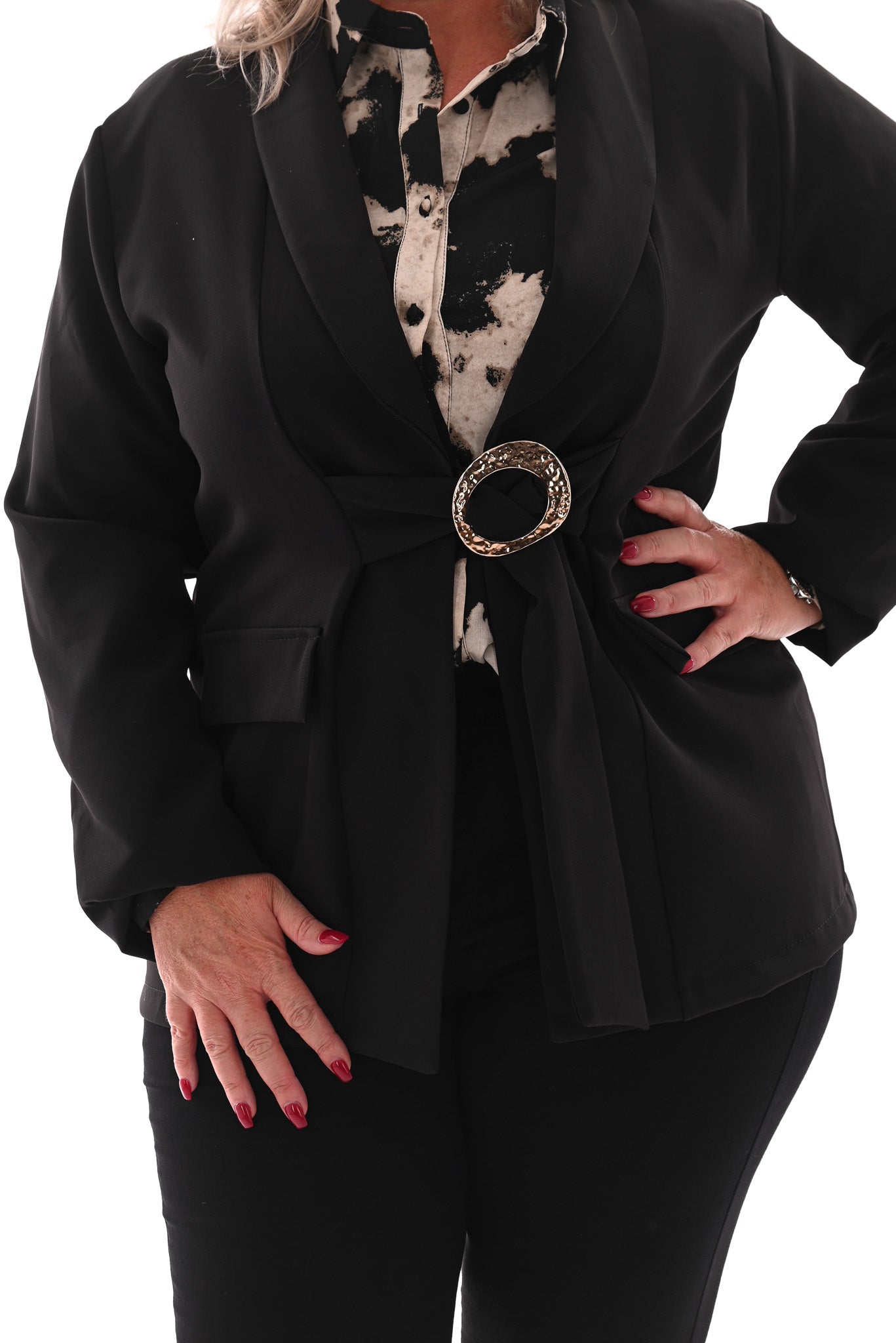 Blazer met ceintuur en gouden gesp zwart