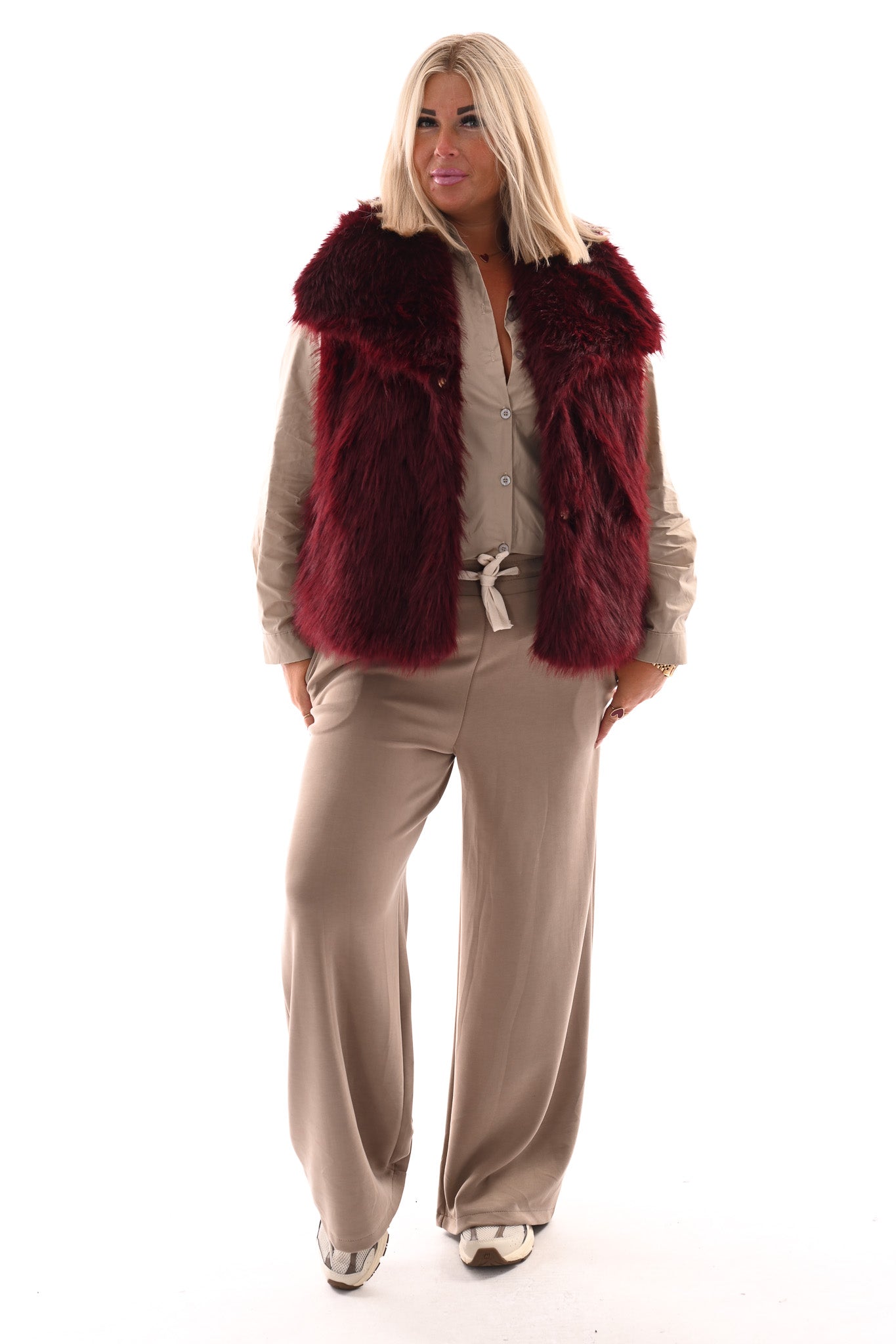 Faux fur bodywarmer met zakken bordeaux