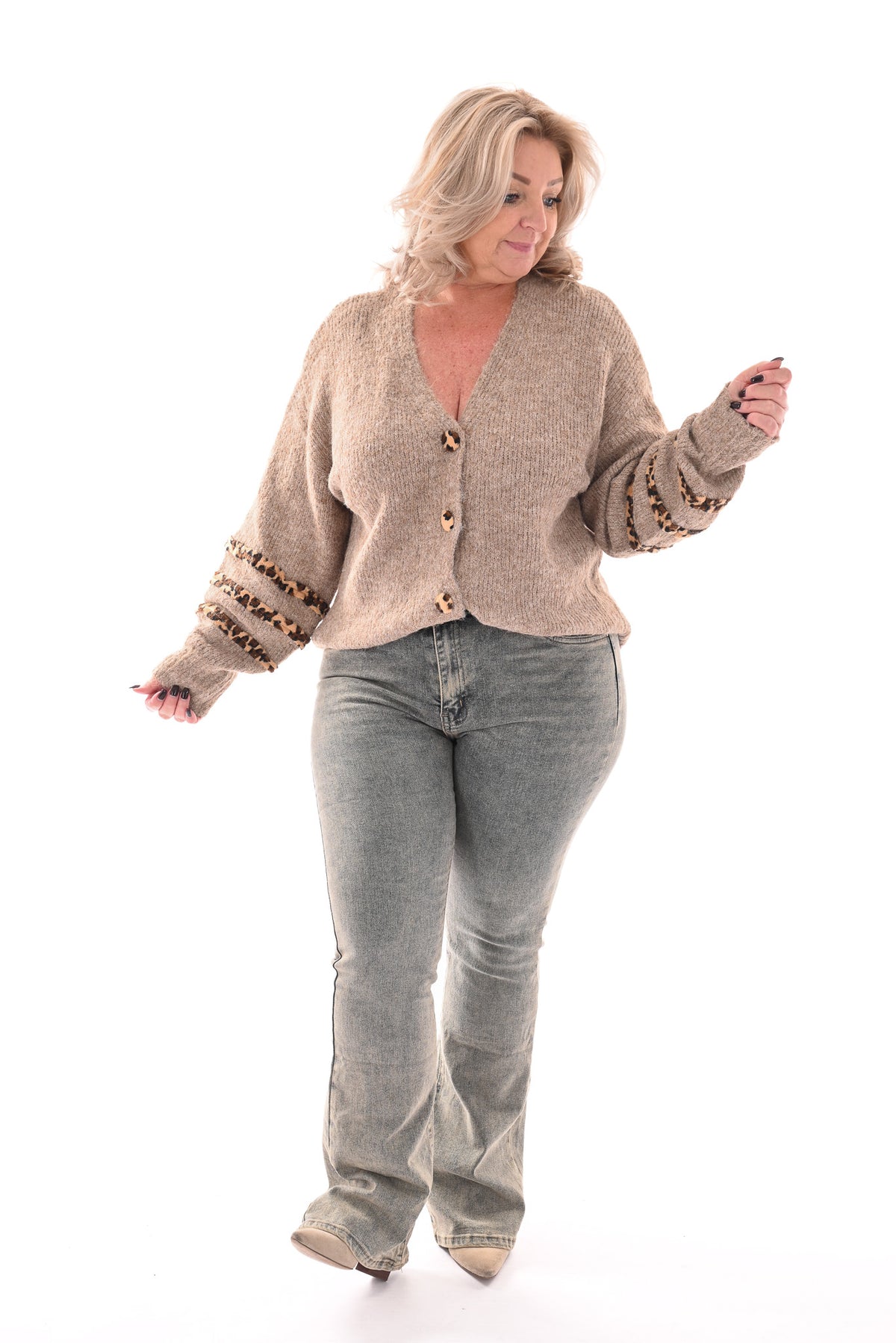 Vest doorknoop panter lichtbruin