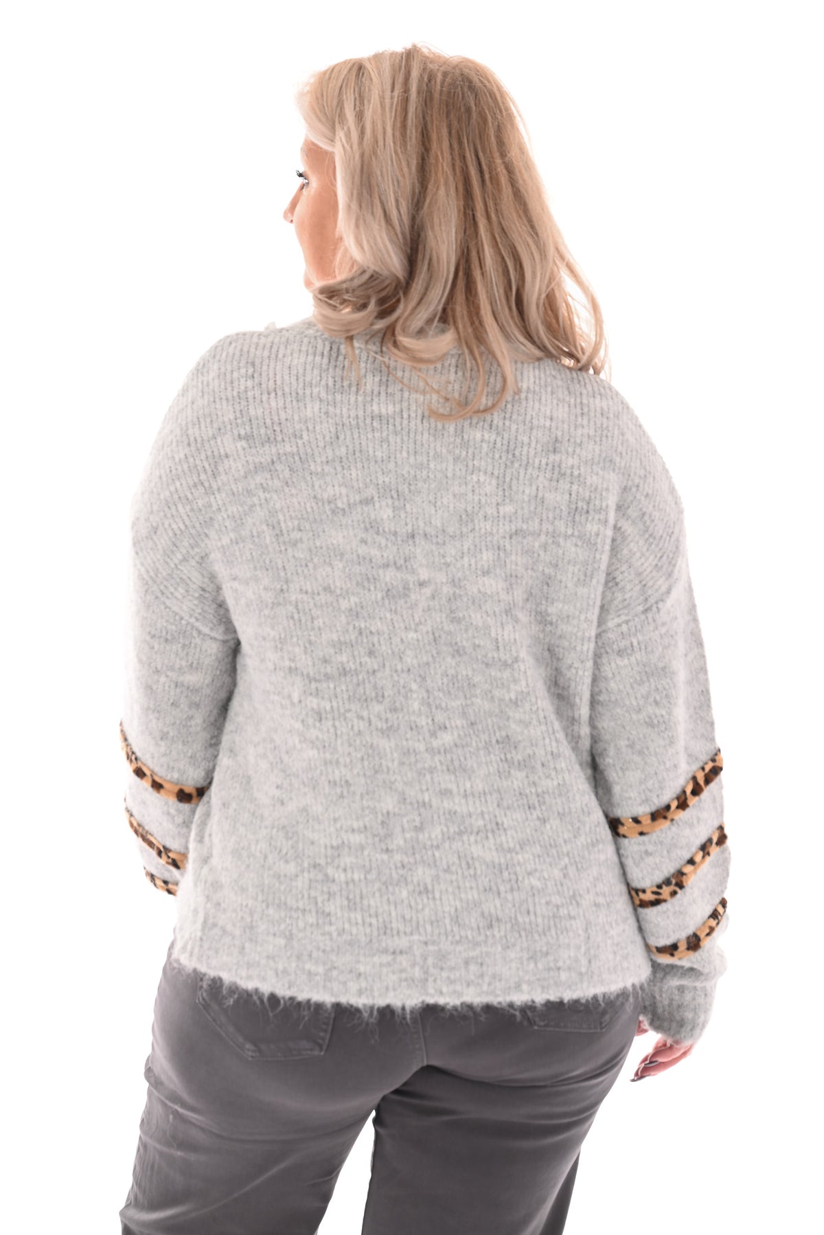 Vest doorknoop panter lichtgrijs