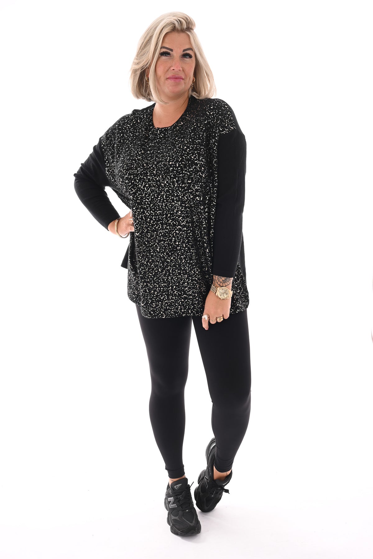 Trui gouden flakes zwart