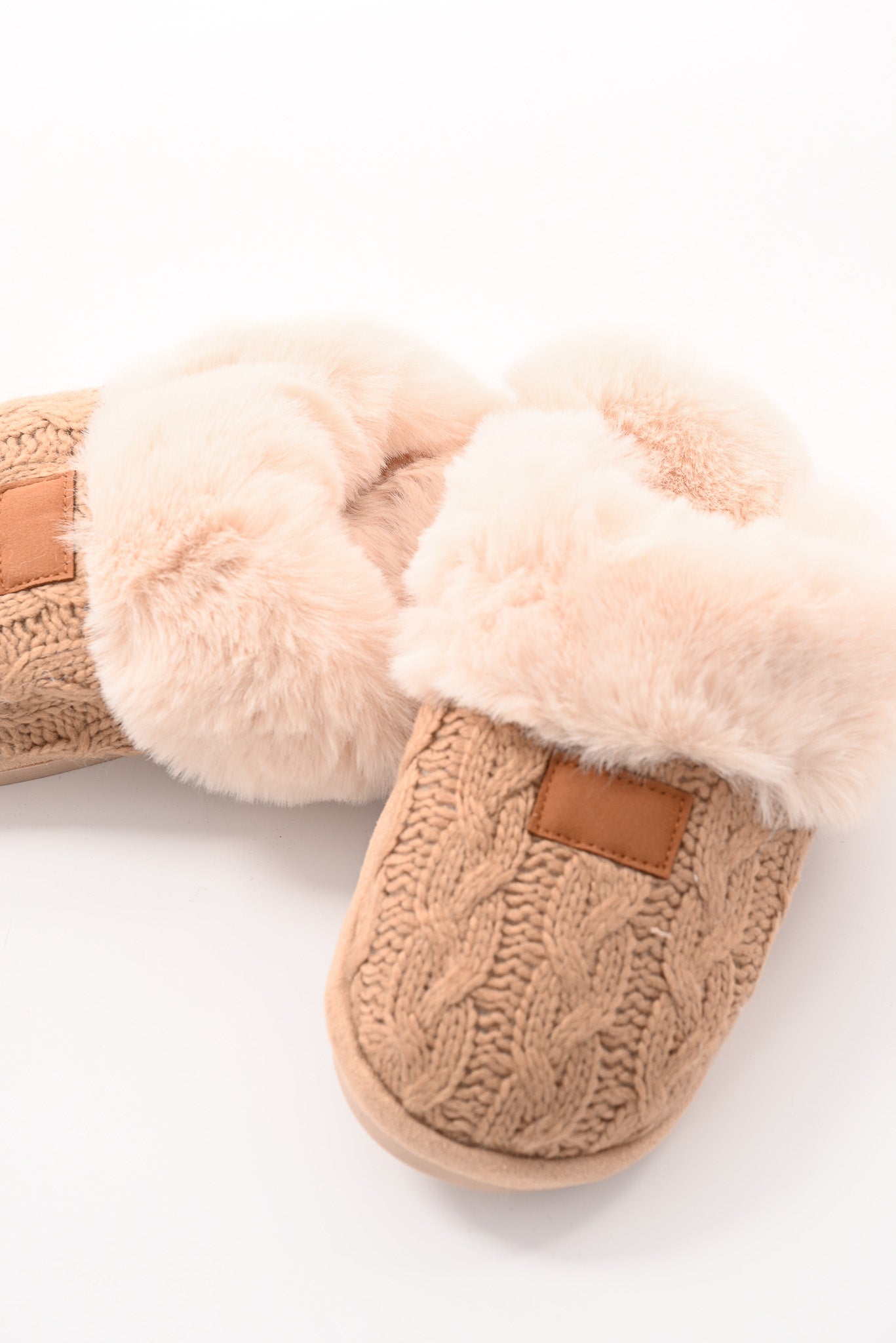 Grof gebreide pantoffels lichtbruin