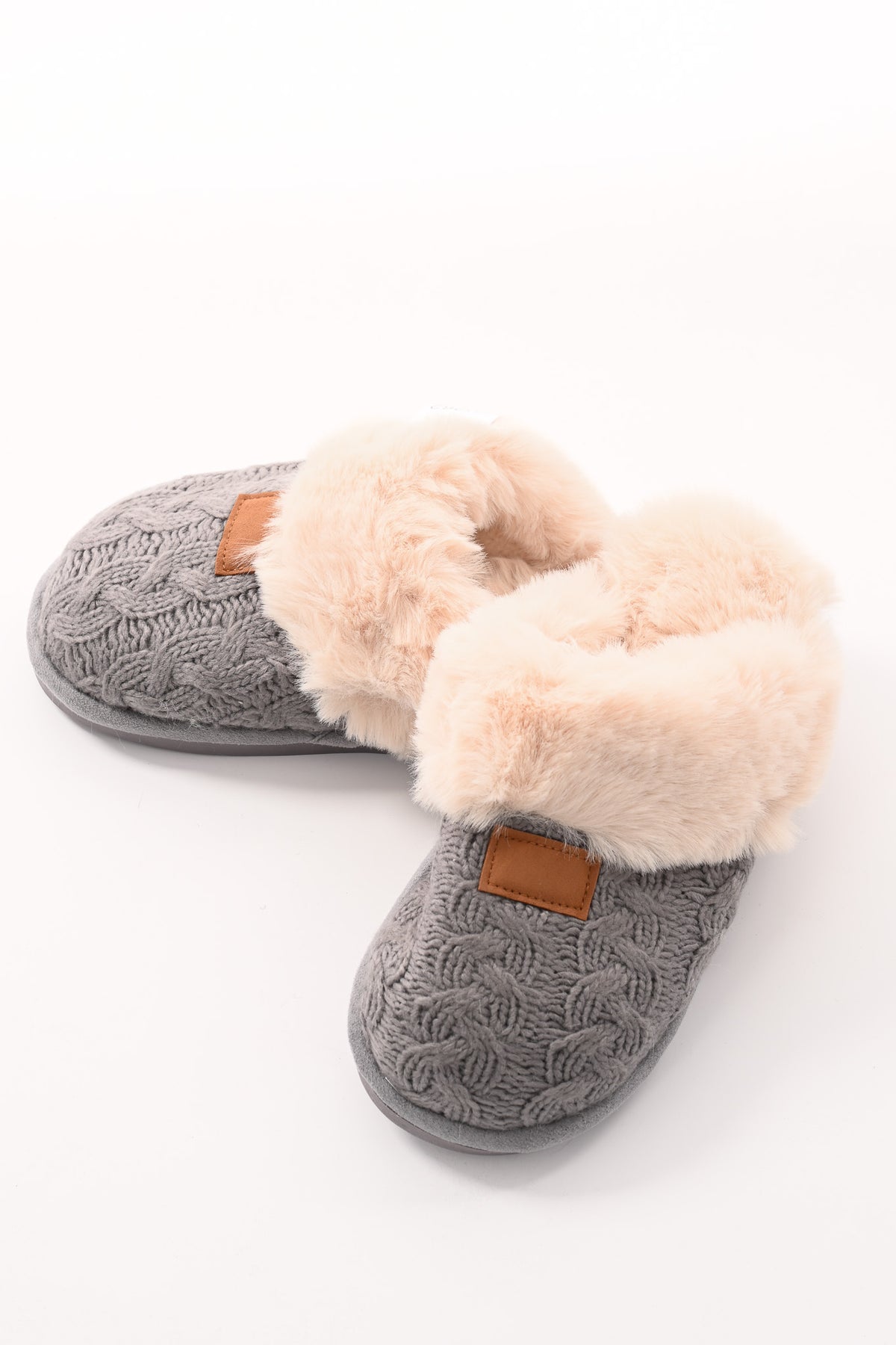 Grof gebreide pantoffels grijs