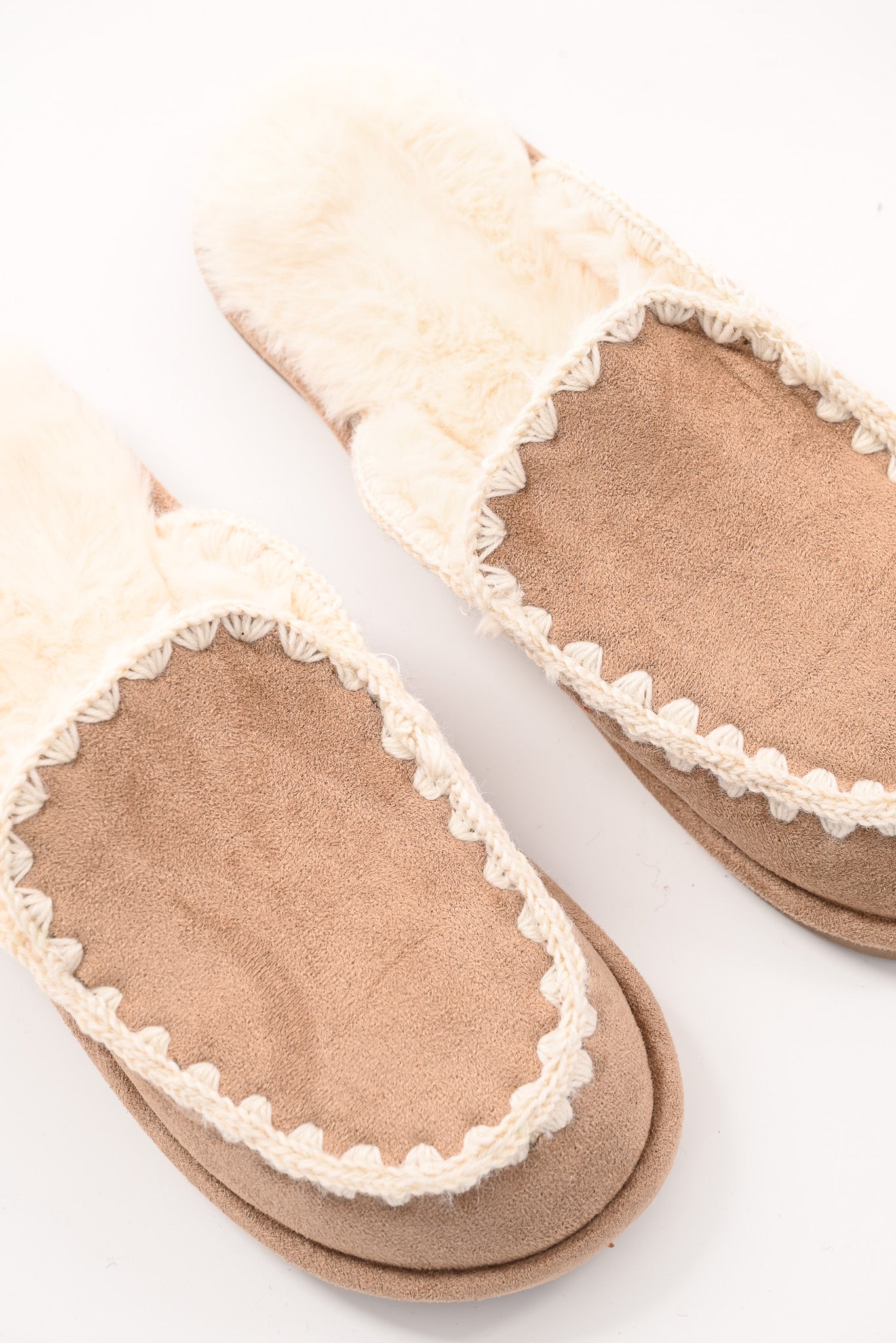 Pantoffels met sierrand taupe