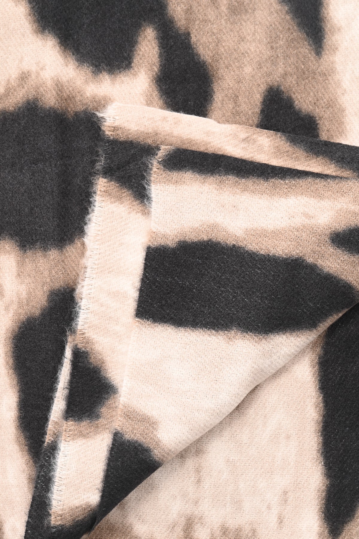 Sjaal grote panter beige