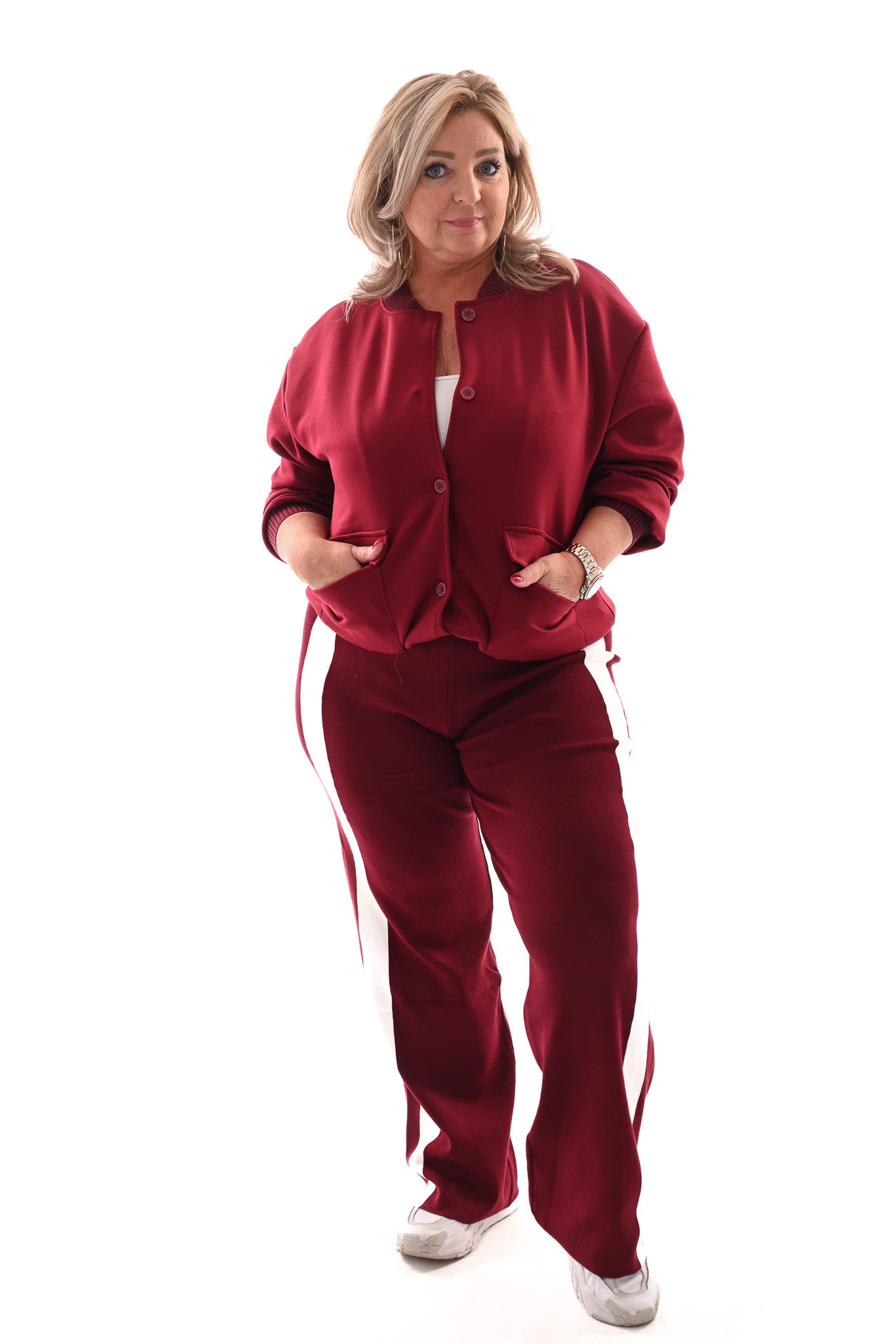 Fijn gebreide broek met bies bordeaux