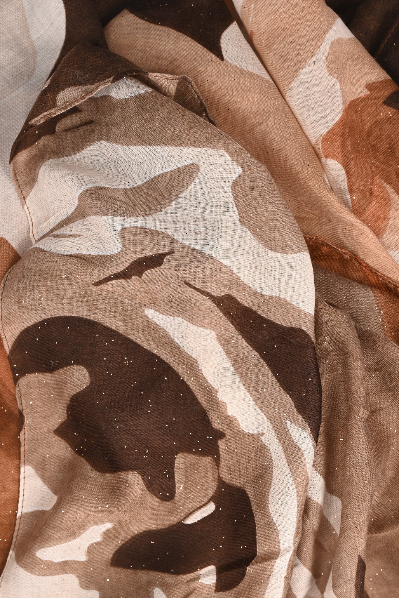 Sjaal abstracte print bruin