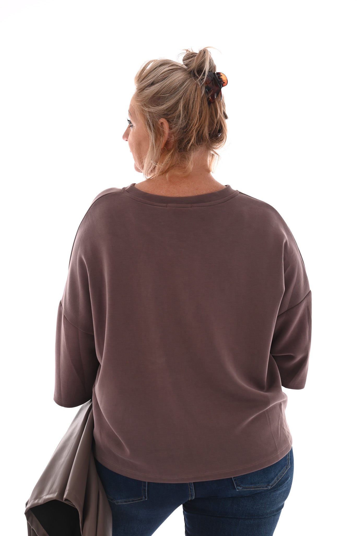 Sweater korte mouwen ronde hals taupe