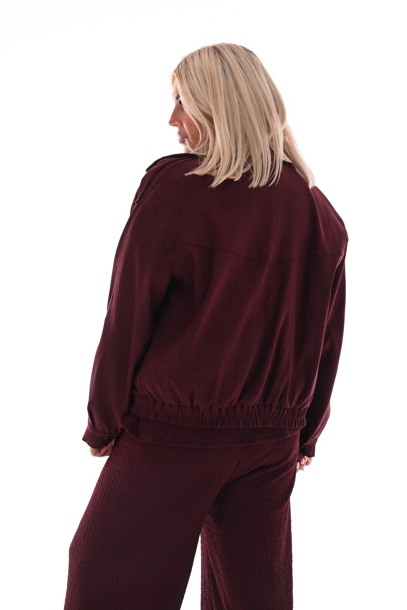 Suedelook bomber jack met zakken aubergine