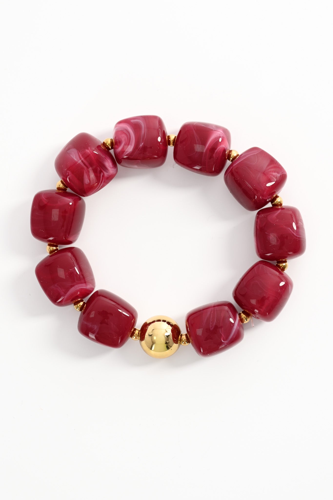 Armband vierkanten kralen cyclaam