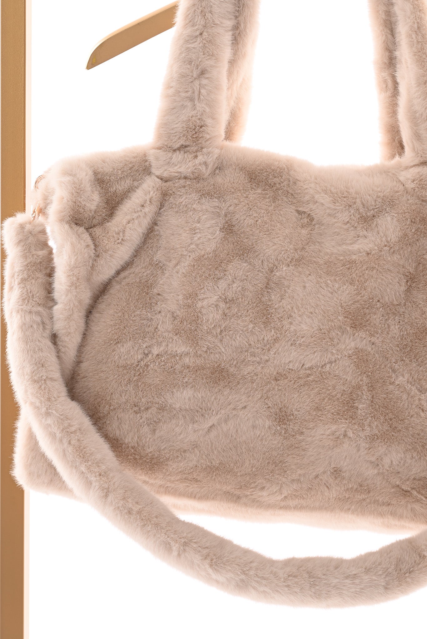 Faux fur shopper beige