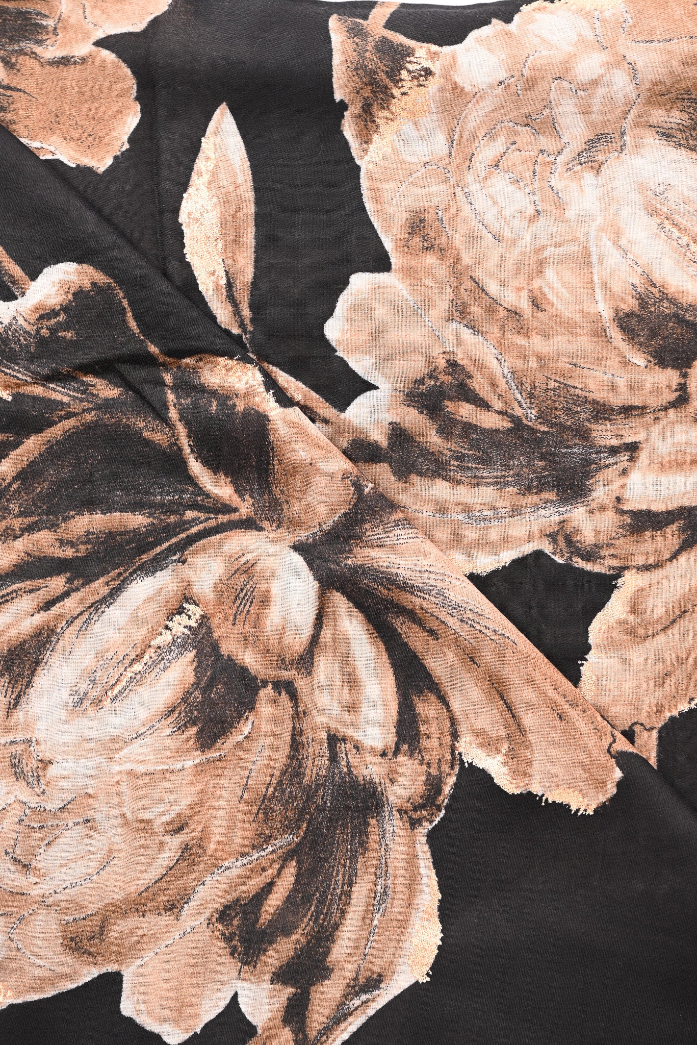 Sjaal met bloemen en gouden details zwart
