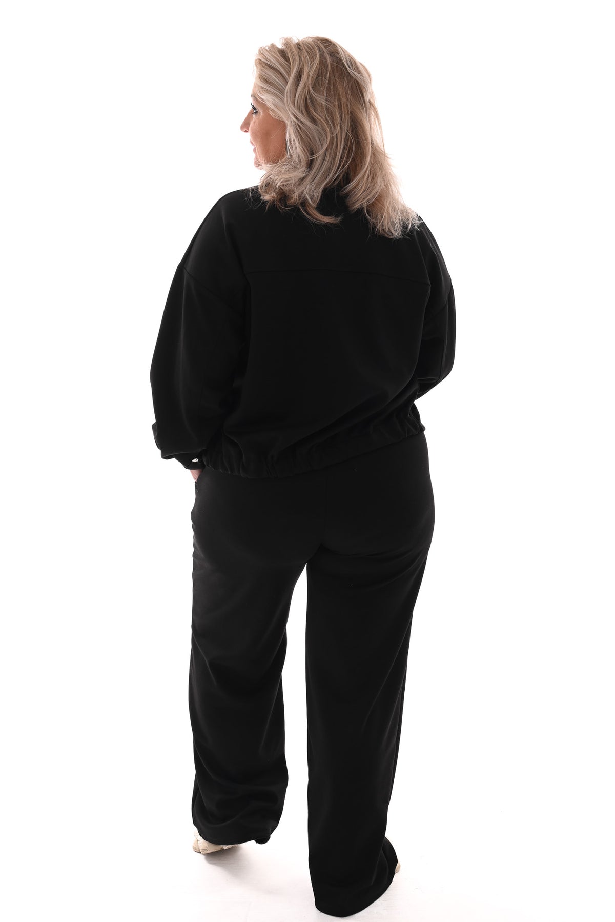 Tweedelig pak blouse met borstzakken en knopen zwart