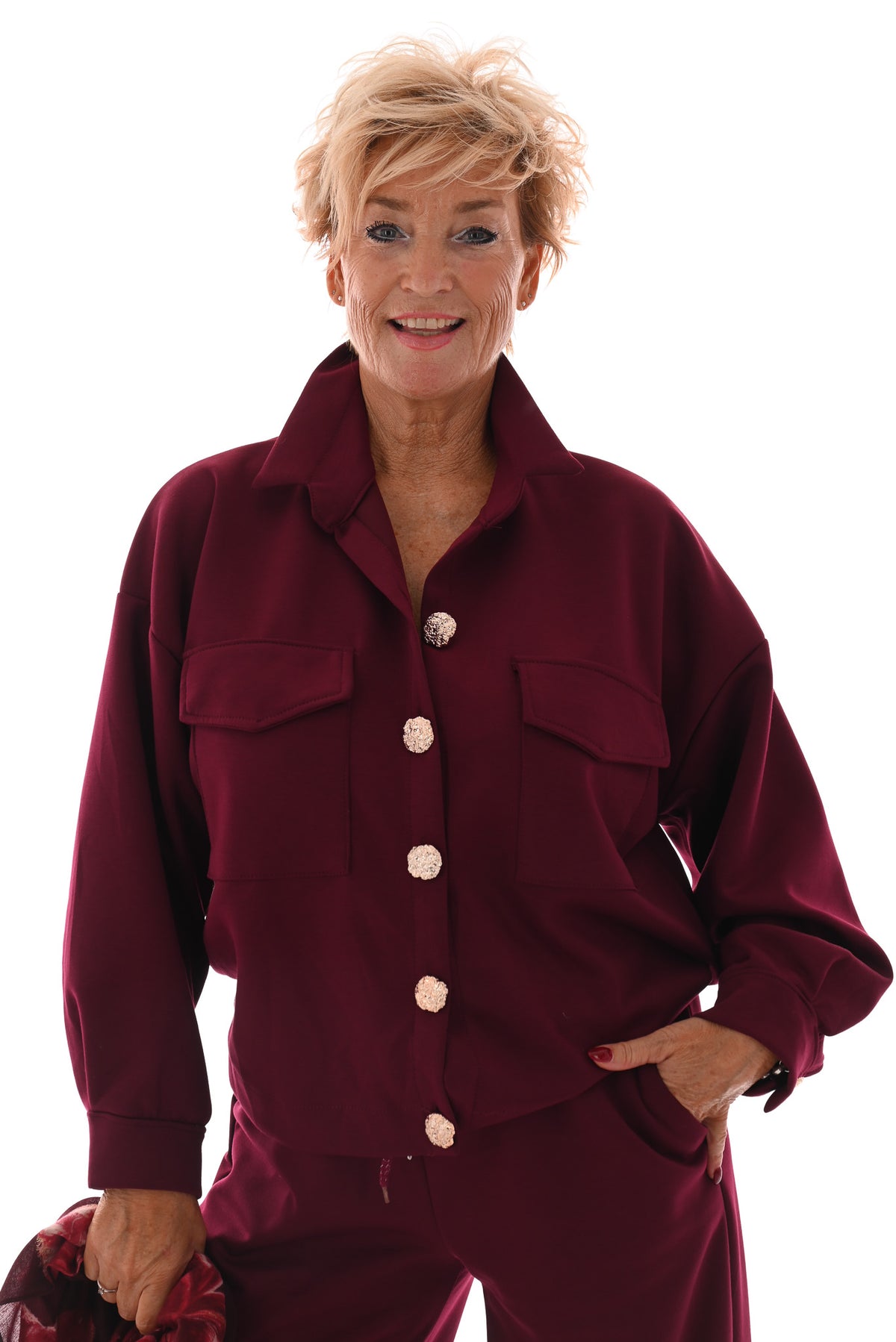 Tweedelig pak blouse met borstzakken en knopen bordeaux