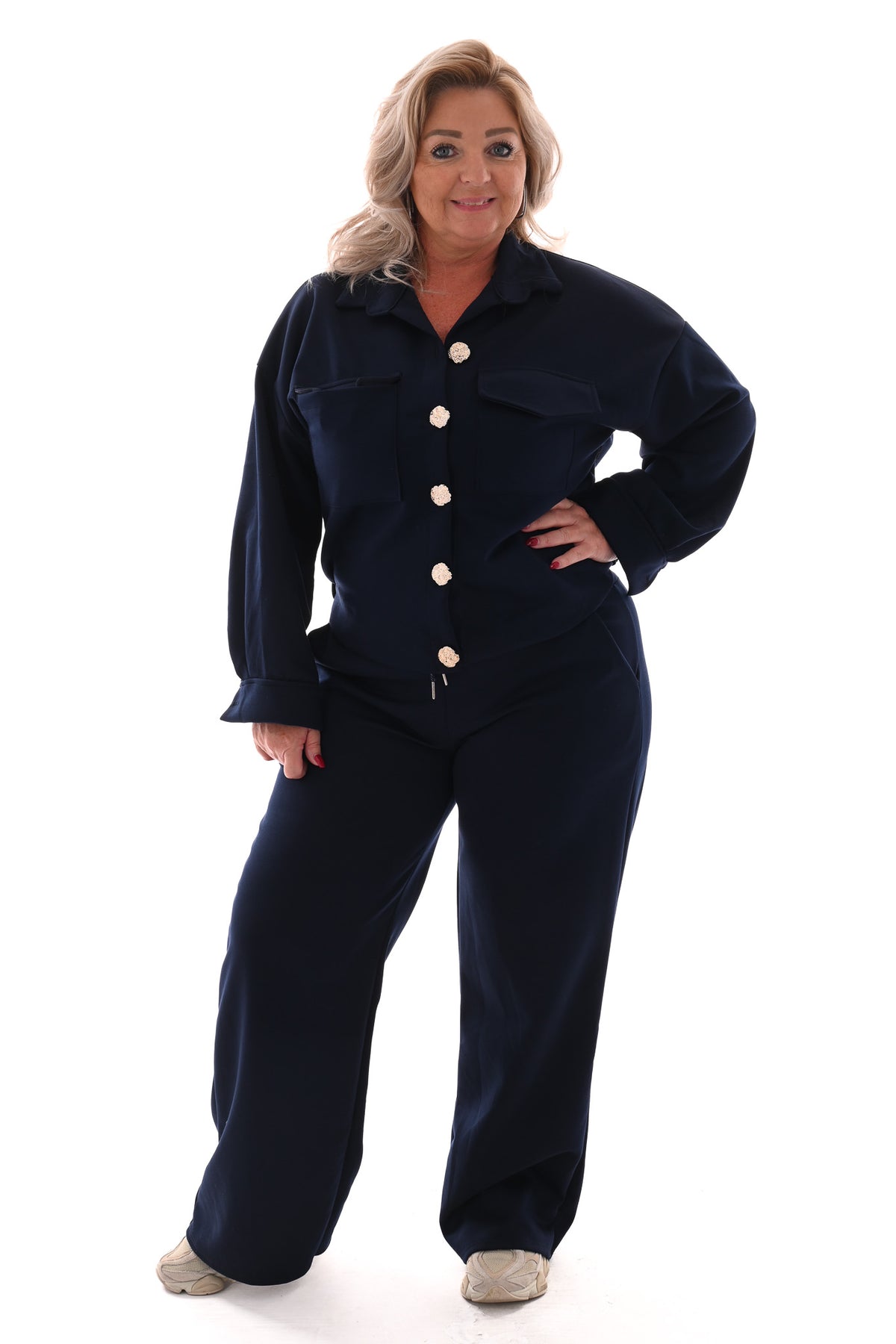 Tweedelig pak blouse met borstzakken en knopen marineblauw