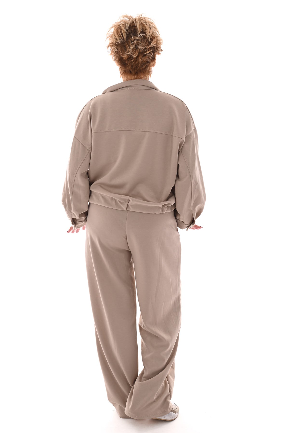 Tweedelig pak blouse met borstzakken en knopen beige